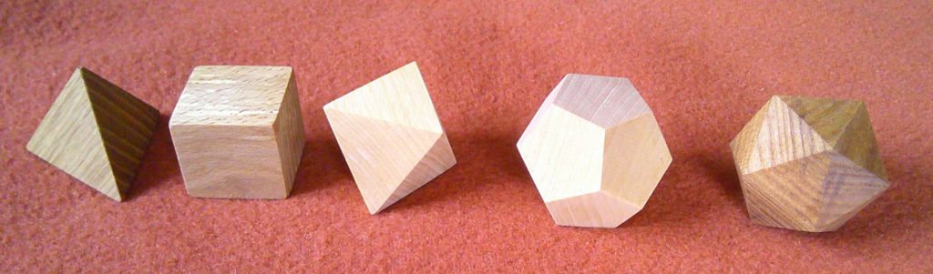 1-Platonische Körper Dodekaeder Kante 2 cm