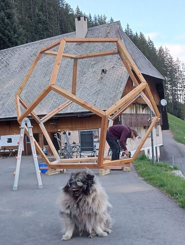 neuer begehbarer Dodekaeder